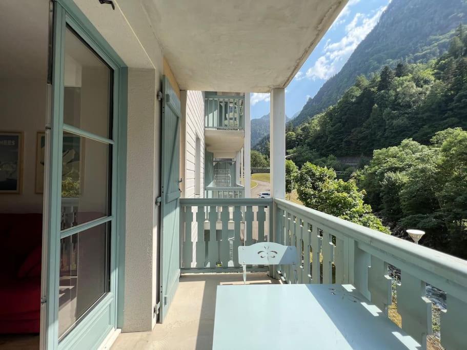 T3 Centre Ville Avec Parking, Balcon Et Wifi. 5P. Cauterets Bagian luar foto