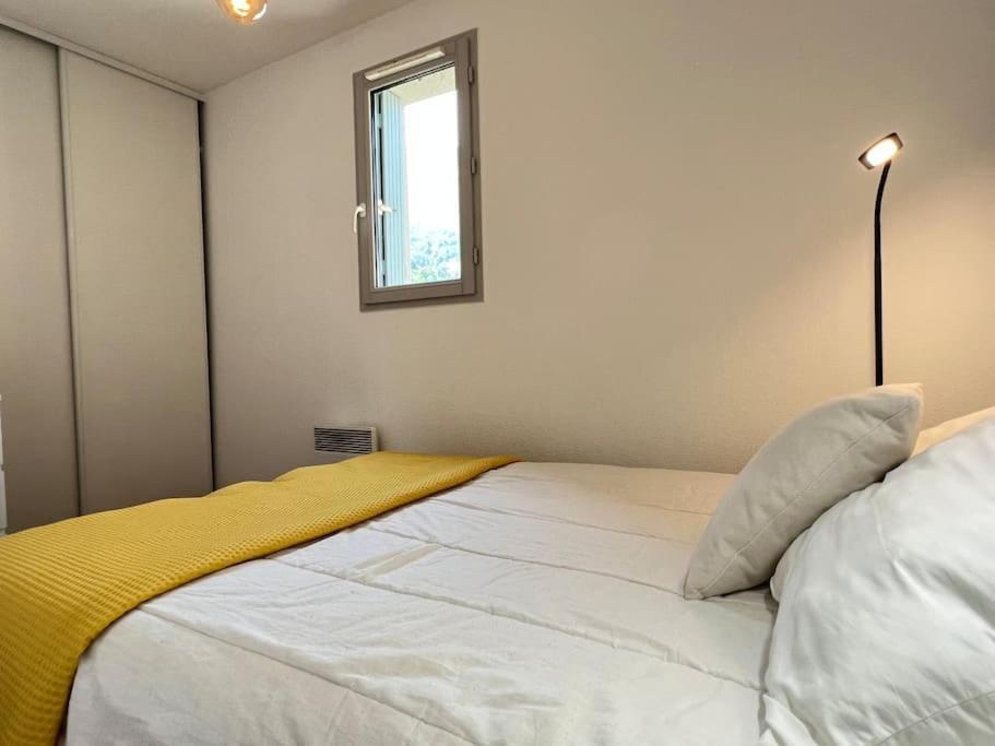 T3 Centre Ville Avec Parking, Balcon Et Wifi. 5P. Cauterets Bagian luar foto